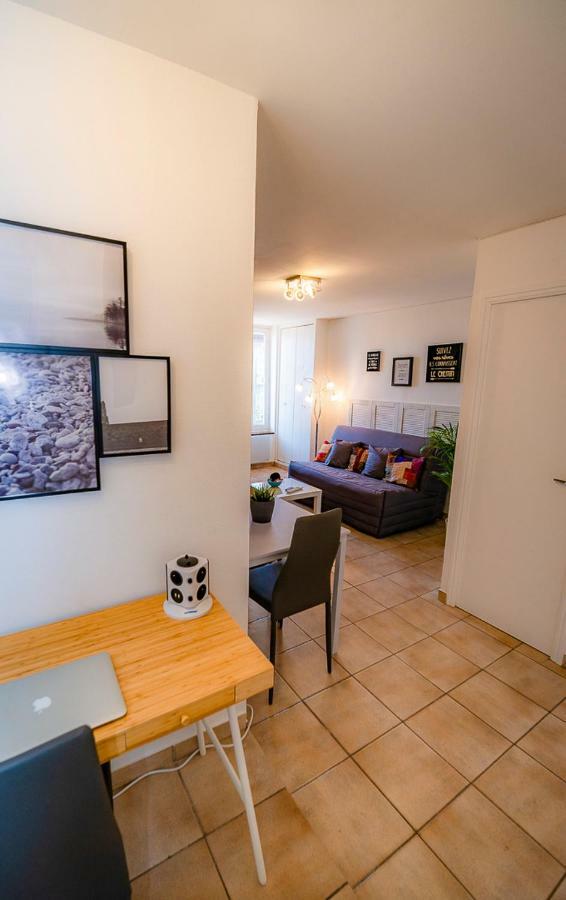 Duplex Dans Centre Ville Troyes Exterior foto