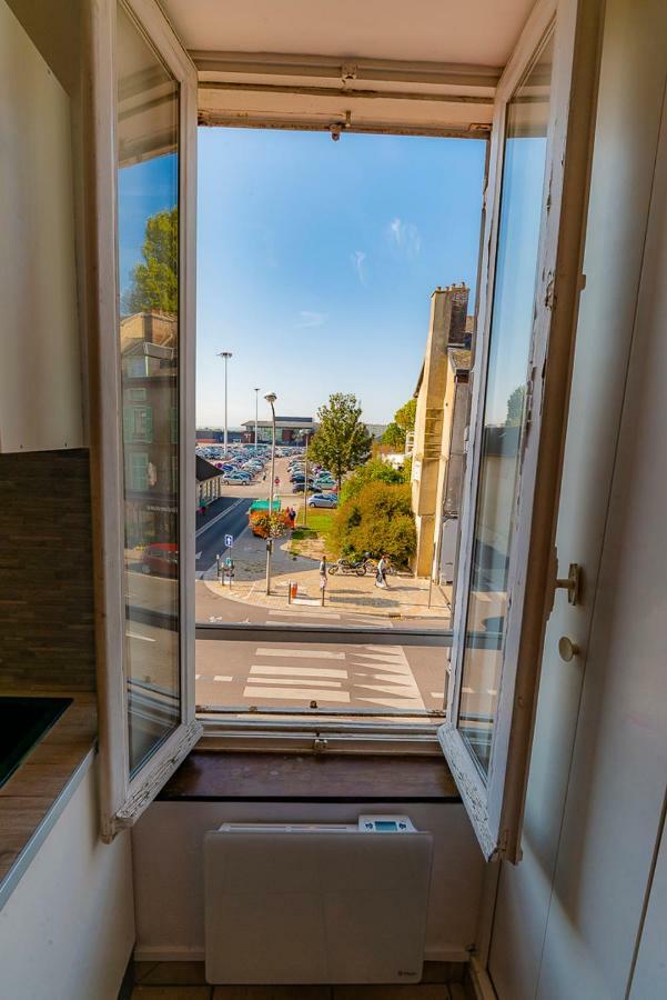 Duplex Dans Centre Ville Troyes Exterior foto